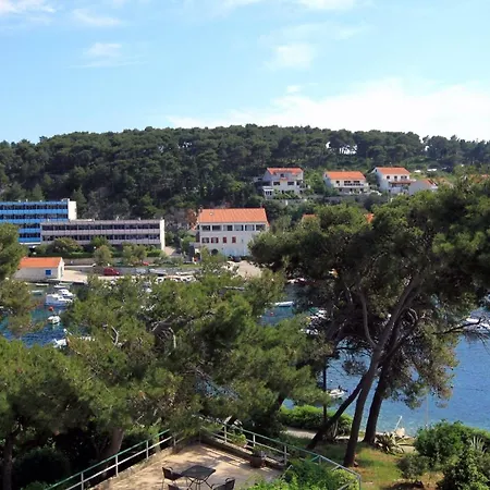 And By The Sea Hvar - 143 Πανσιόν 3*